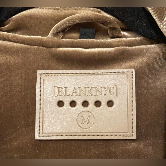 Blank NYC Coffee Run Velvet Moto Jacket Sz M New without tags Gorgeous! - Picture 2 of 8